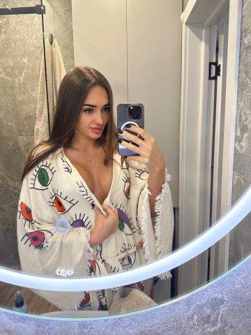 Полина